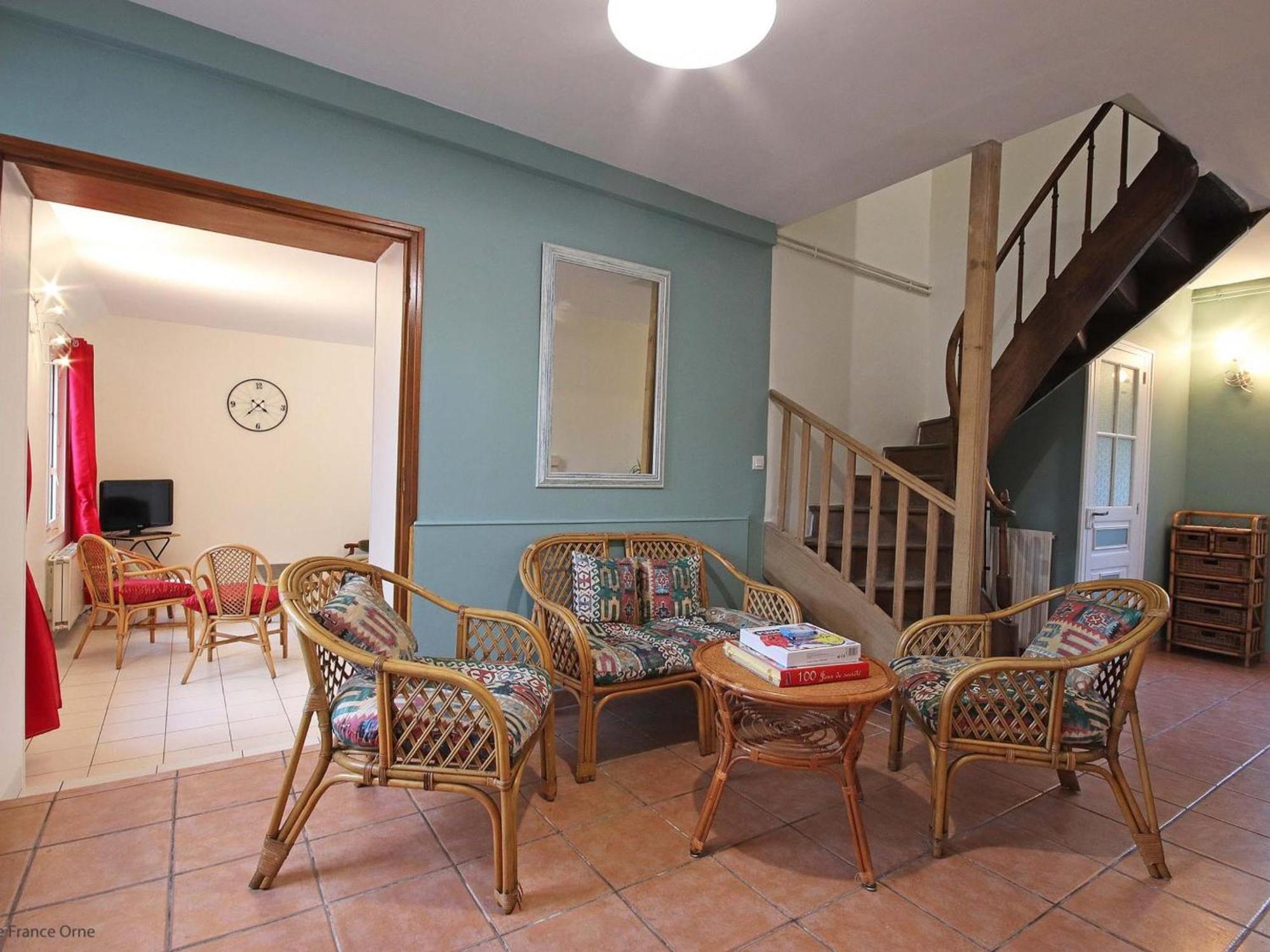 Maison Percheronne Spacieuse Avec Billard, Babyfoot, Et Jardin Clos, Animaux Bienvenus ! - Fr-1-497-65 La Mesniere Exterior photo